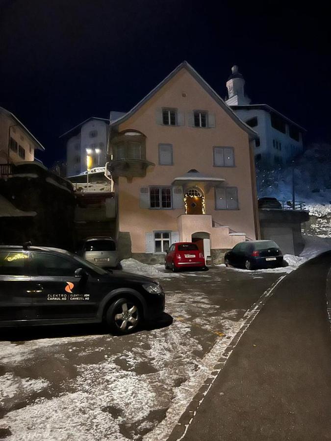 Wunderschone Ferienwohnung In Den Bergen Tiefencastel Exterior foto